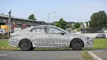 Hyundai i40 (2019) als Erlkönig erwischt