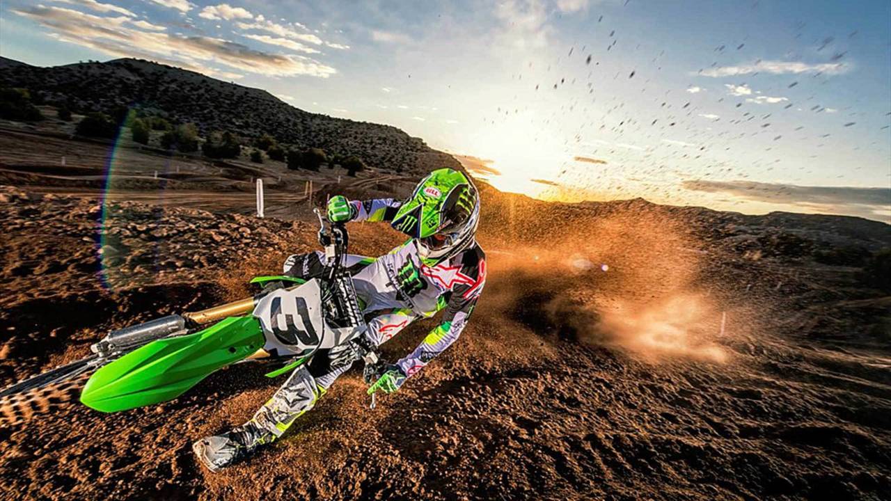 The KX450 gets down and dirty with ease.