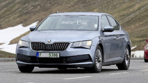 Skoda Superb spy photo
