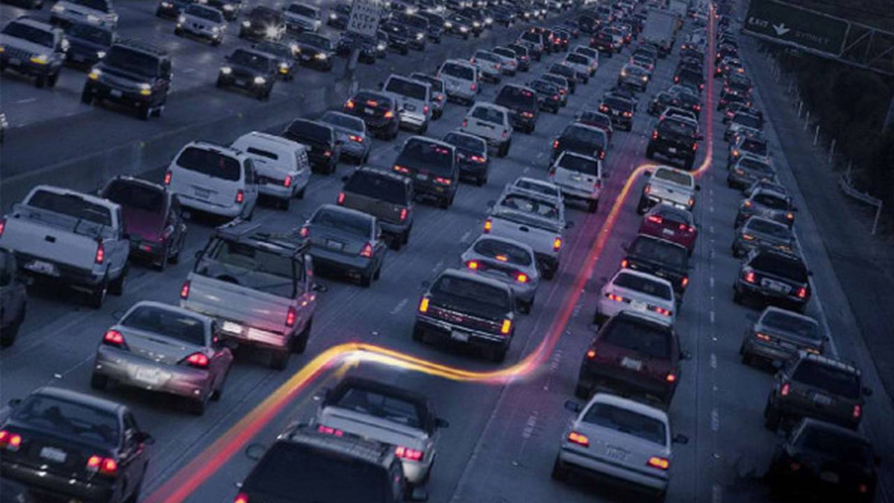 Arizona Considers Legalizing Lane Splitting