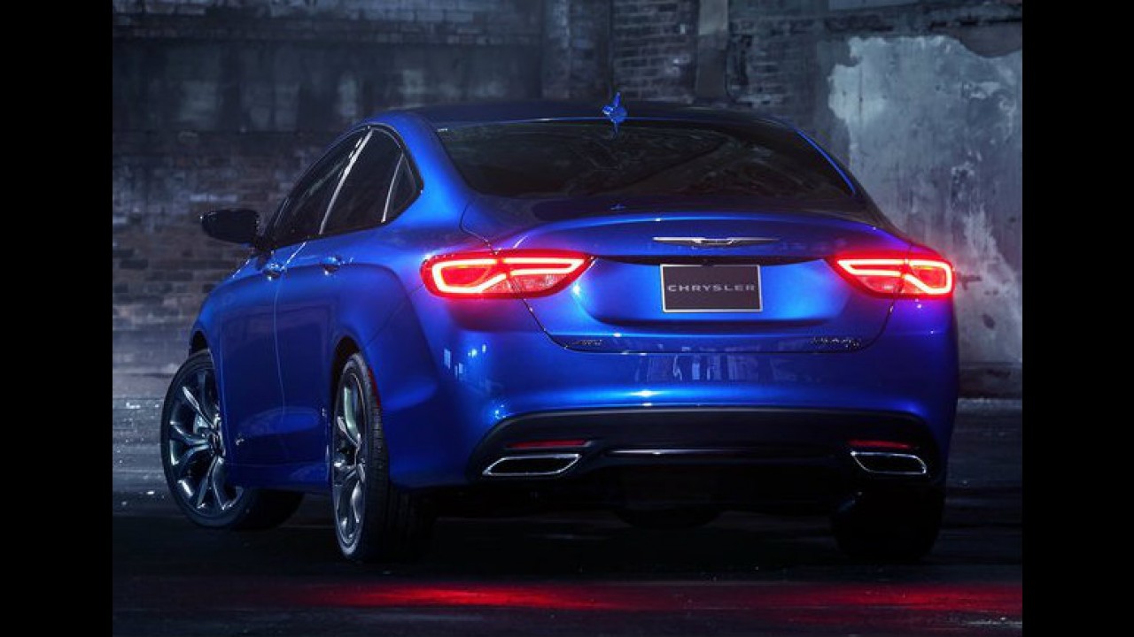 Baseado no Fiat Aegea, novo Chrysler 100 será lançado em 2016