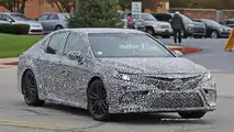 2018 Toyota Camry Spy Photos
