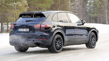 2018 Porsche Cayenne spy photo
