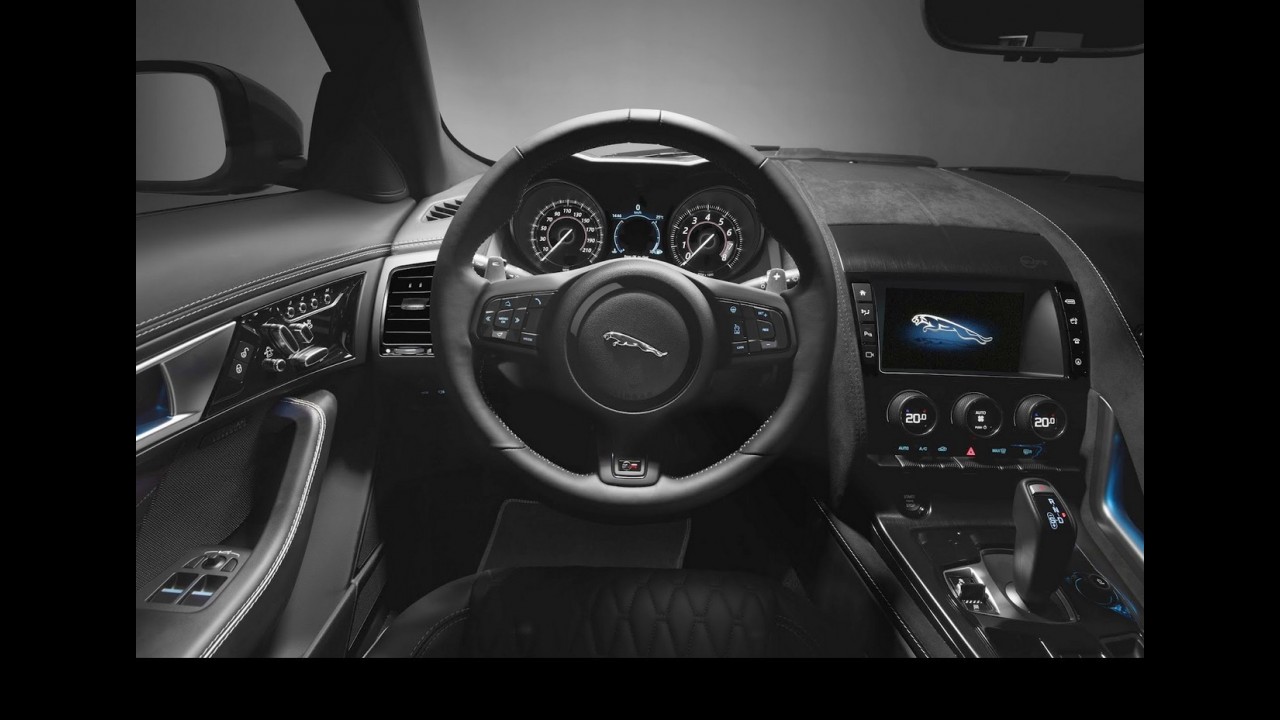 Jaguar F-Type SVR: apresentação e início de pré-venda no Salão do Automóvel