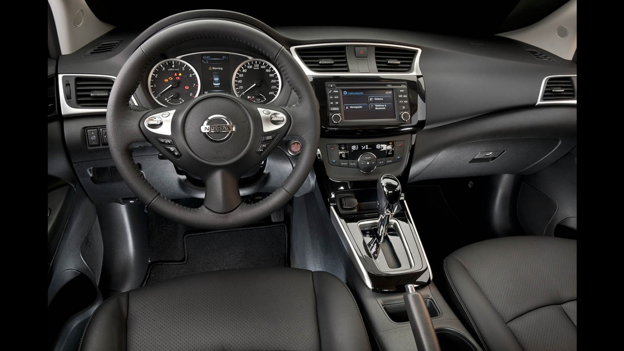 Volta Rápida: Nissan Sentra 2017 traz pouco para combater os novos rivais