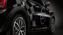 Minis with John Cooper Works accessories