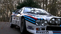 Lancia 037 Noel ağacı çekiyor