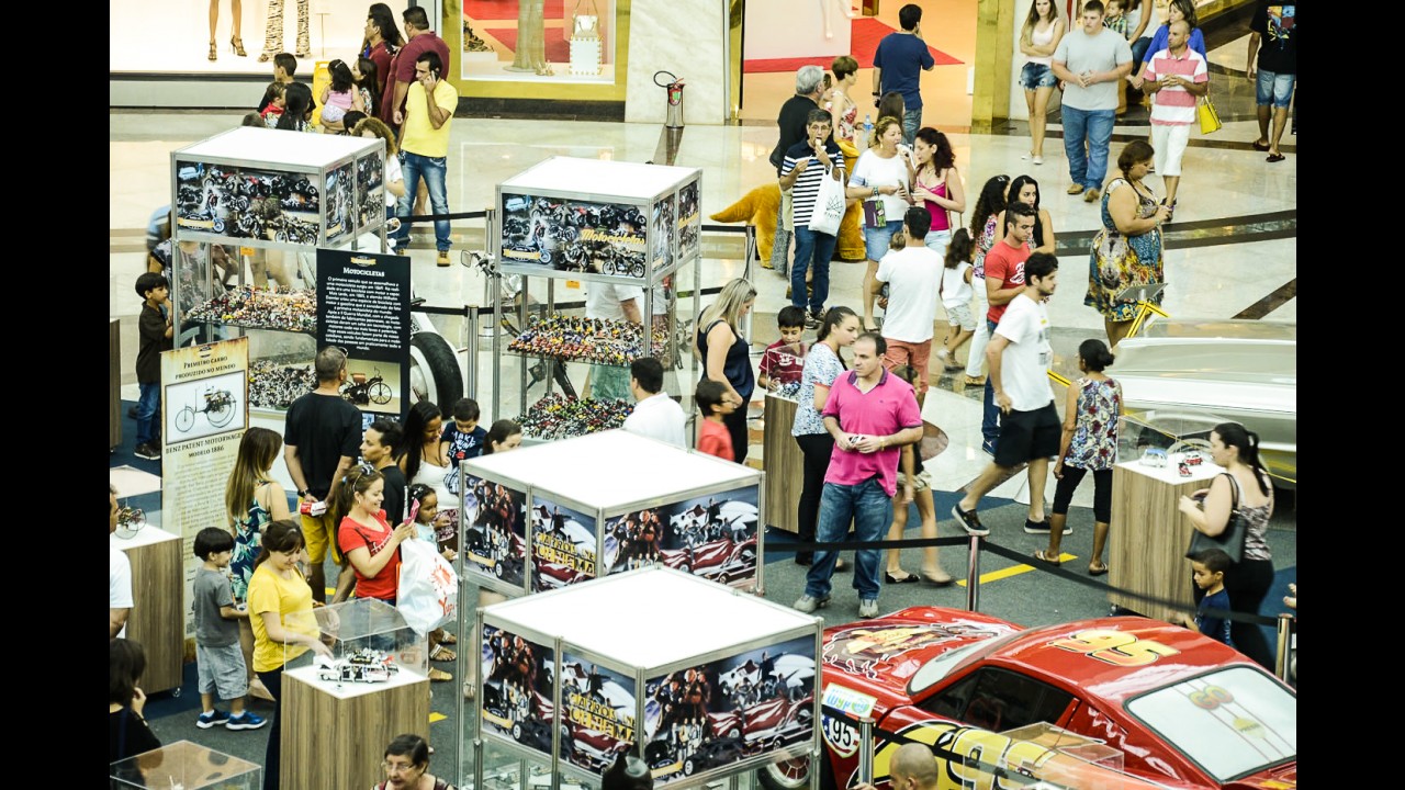 Salão do Mini Automóvel reúne rico acervo em Campo Grande