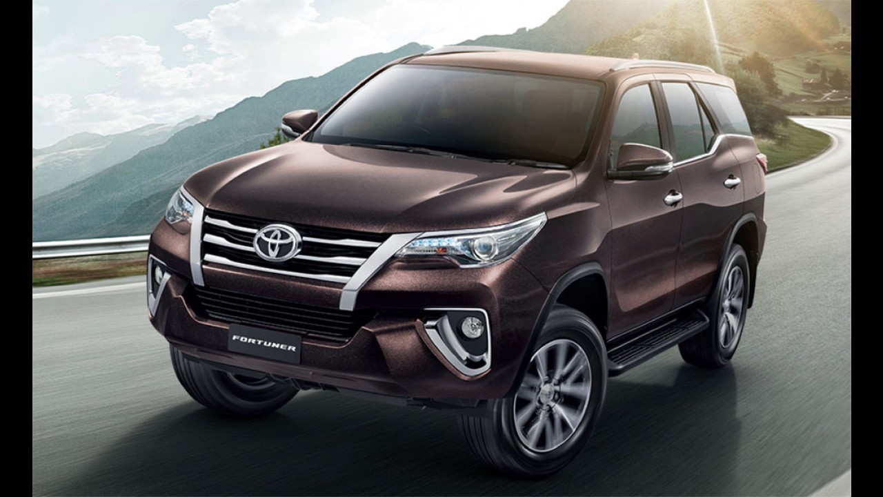 Toyota SW4 2016: primeiras imagens oficiais do interior são reveladas