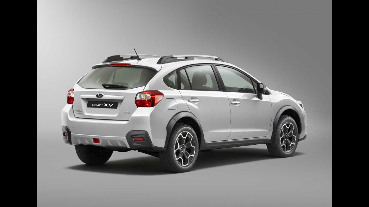 Subaru lança Forester, Impreza Sedan e XV 2016 com novidades no Brasil