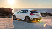 2017 Mercedes-AMG GLA 45