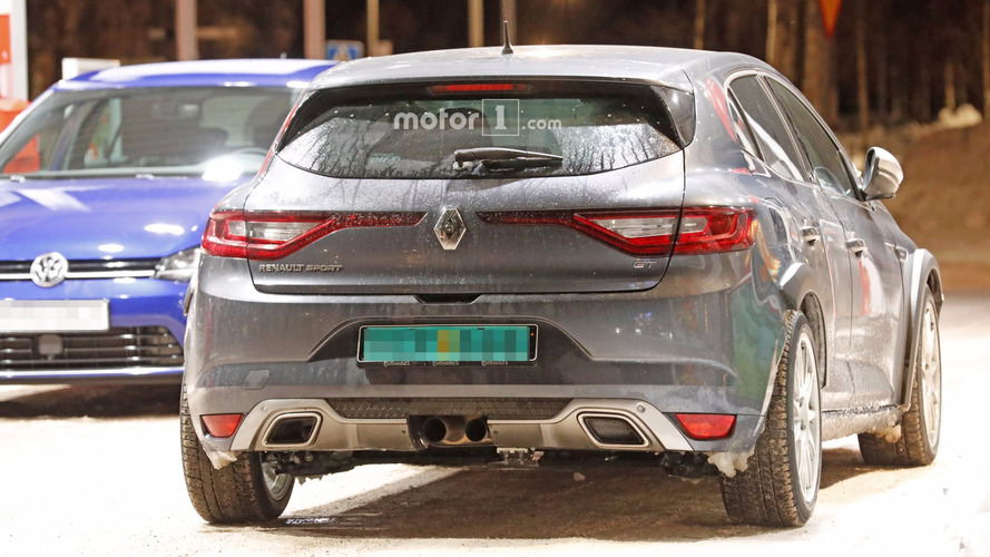 2018 Renault Megane RS spy photo