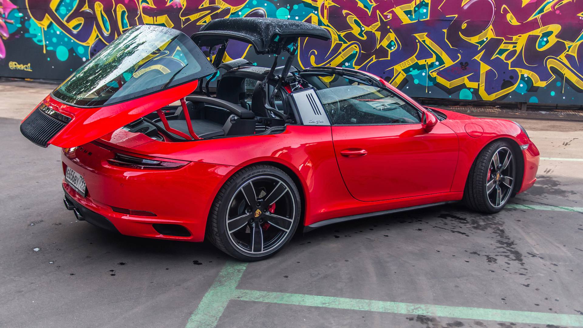 Продолжение классического хита: Porsche 911 Targa