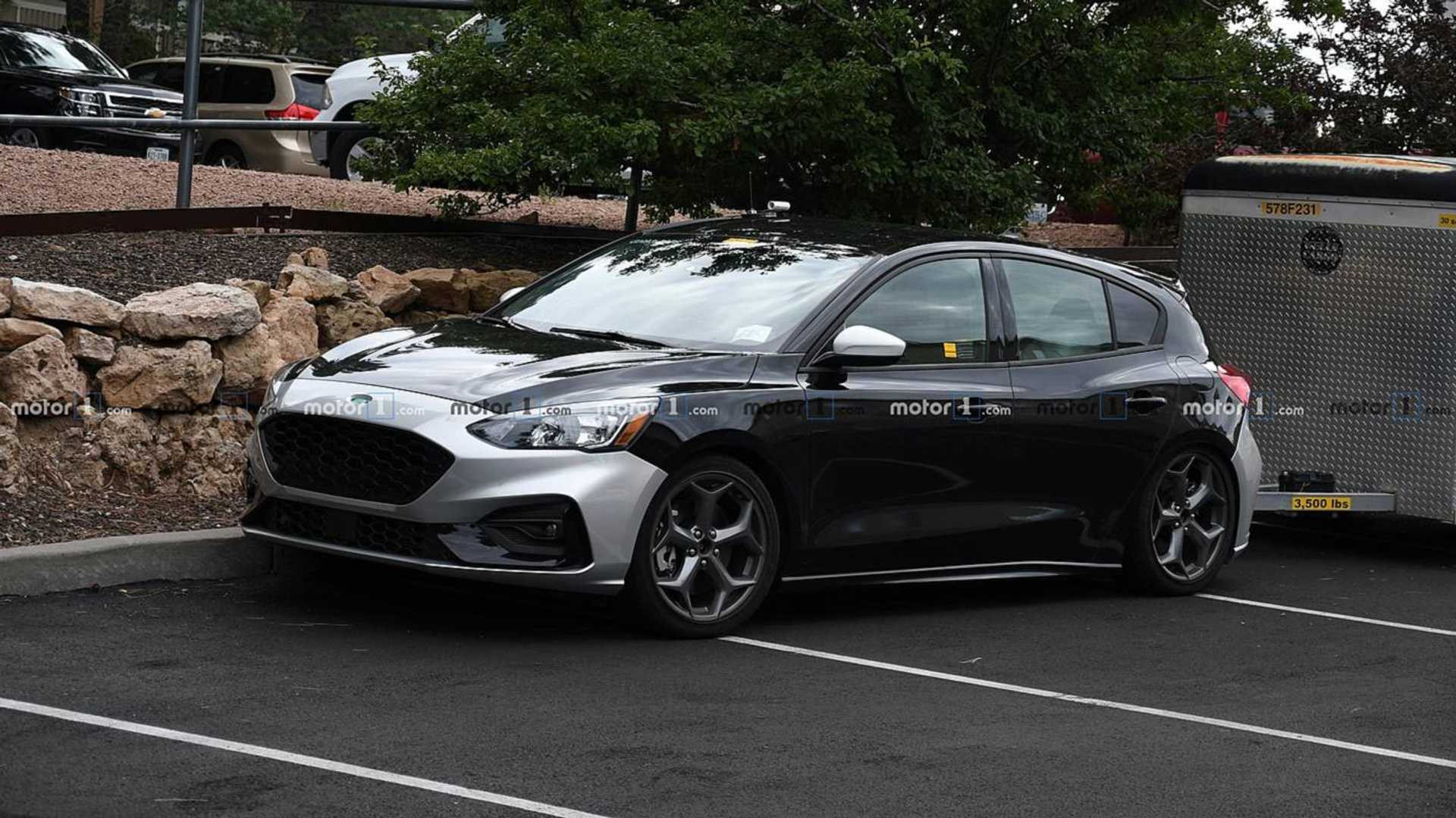https://cdn.motor1.com/images/mgl/KWMoq/s1/ford-focus-st-spy-shots.jpg ford-focus-st-spy-shots