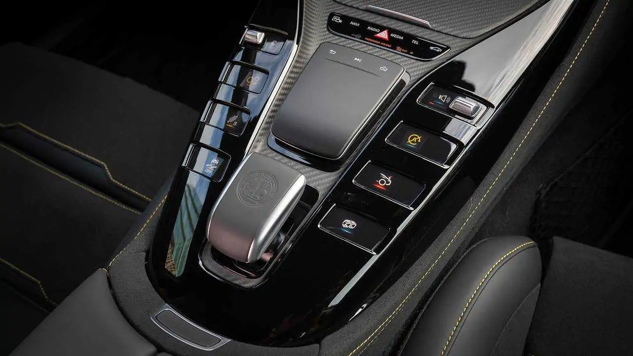 Test Mercedes Amg Gt 4 Turer 2019