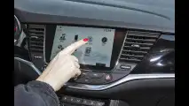 Apple CarPlay