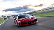 Ferrari_SF90XX_Stradale_00185-2_d3cf7263-4284-49ae-943a-65ccf69030c8