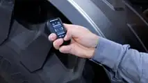 Valtra; nuove luci led personalizzabili Studio Unlimited