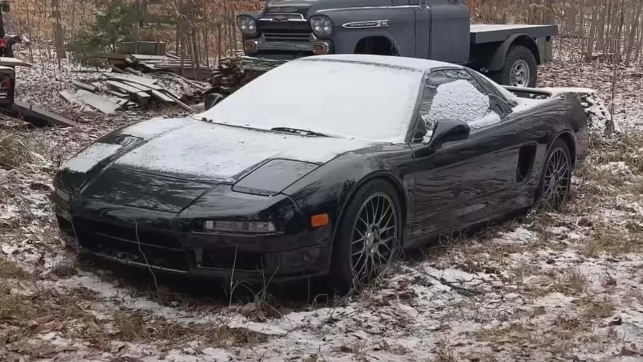acura-nsx-forgotten-in-snowy-lot-barn-find