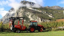 Kubota: trattore M5112DTNQ e atomizzatore XTA6315