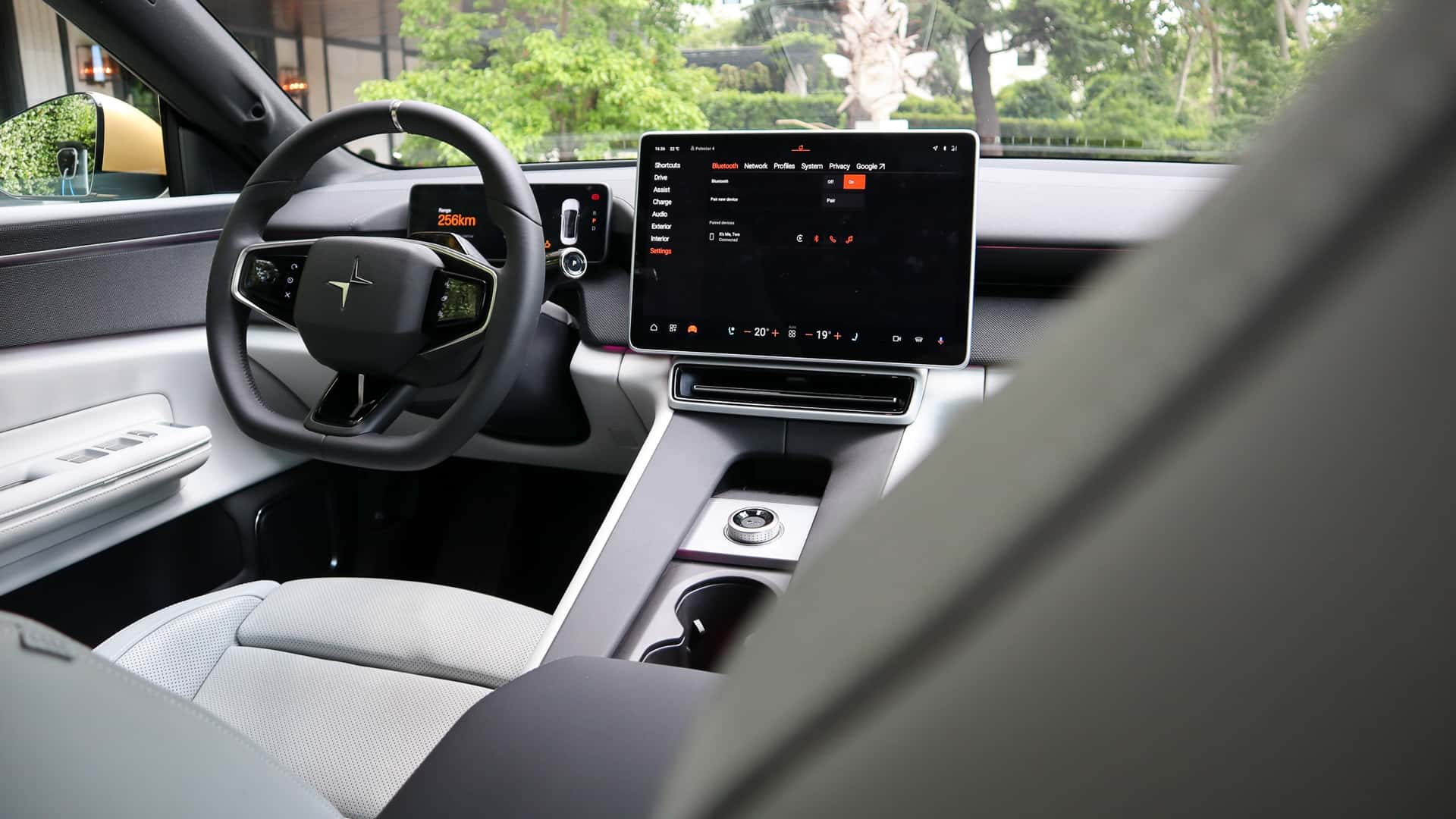 https://cdn.motor1.com/images/mgl/Kb7Wqb/s1/img_0759.jpg