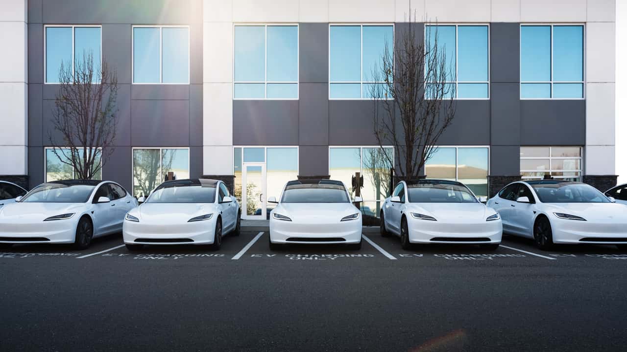 Tesla Snatches Back World’s Top EV Spot After BYD Sales Plummet 25%