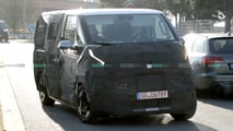 Kia PV5 als Erlkönig