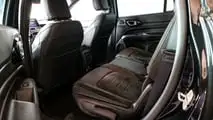 Jeep Commander Blackhawk 2.0T 2025