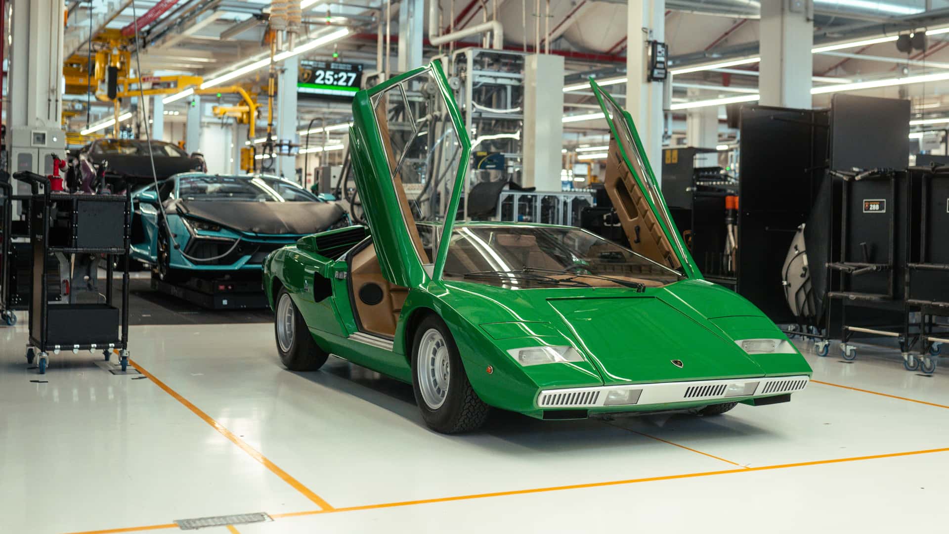 lamborghini-countach-50th-