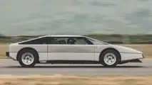 Aston Martin Bulldog 200 MPH Run