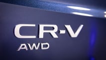 Honda CR-V (2023) im Studio