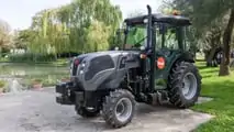 Carraro Tractors Agricube Pro Stage V a Enovitis in Campo 2023