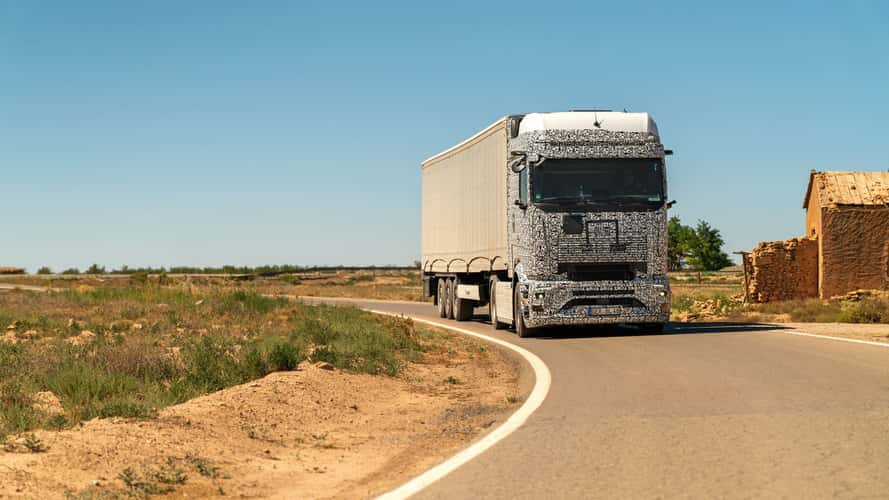 Mercedes Trucks, ultimi test per eActros 600 LongHaul