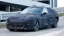 Foto - Ferrari Purosangue, nuove foto spia dei collaudi