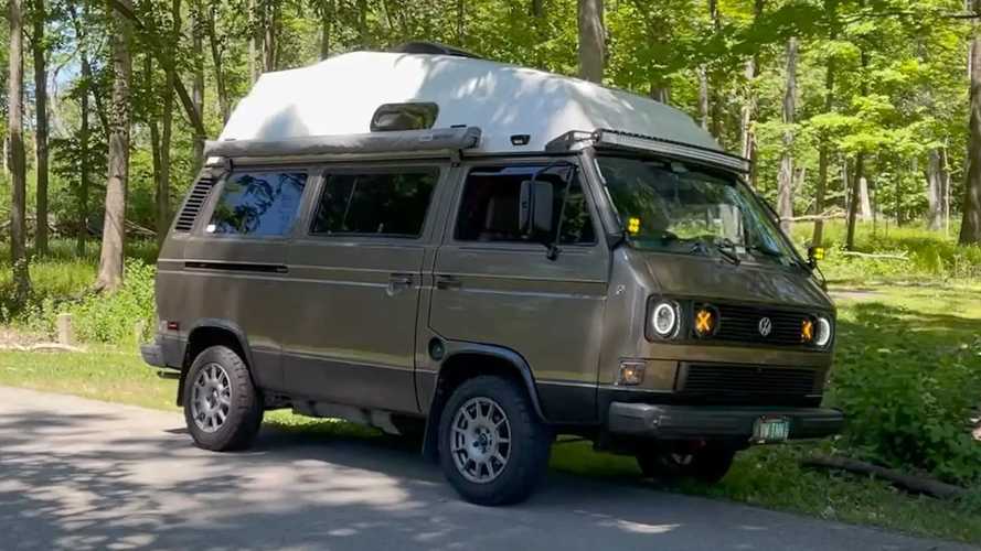 Camper Van Berbasis VW Vanagon-Subaru, Serasa Kamar Kos Premium