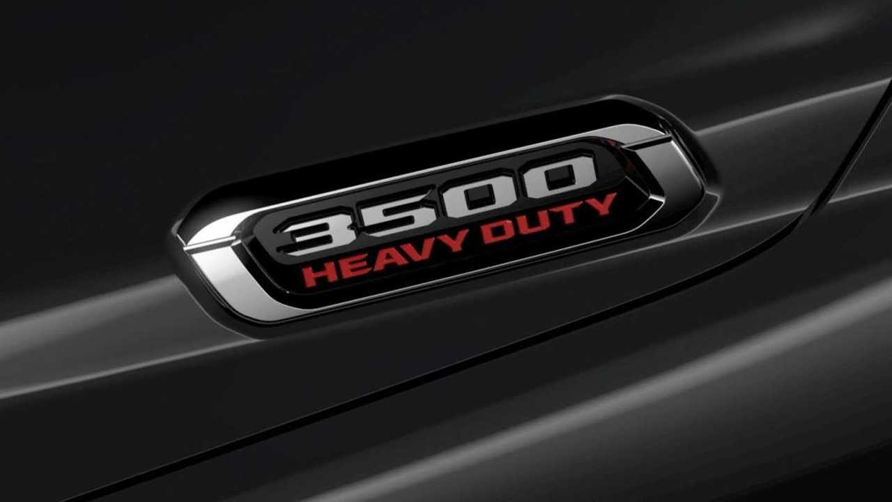 Ram 3500 capô - teaser