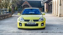 Renault Clio V6 Acid Yellow