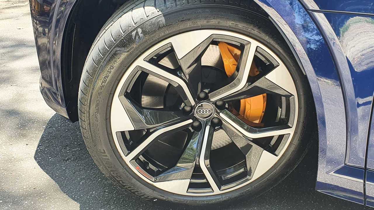 Audi e-Tron S Sportback-04