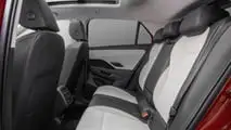 Nuova Volkswagen T-Roc, interni e bagagliaio