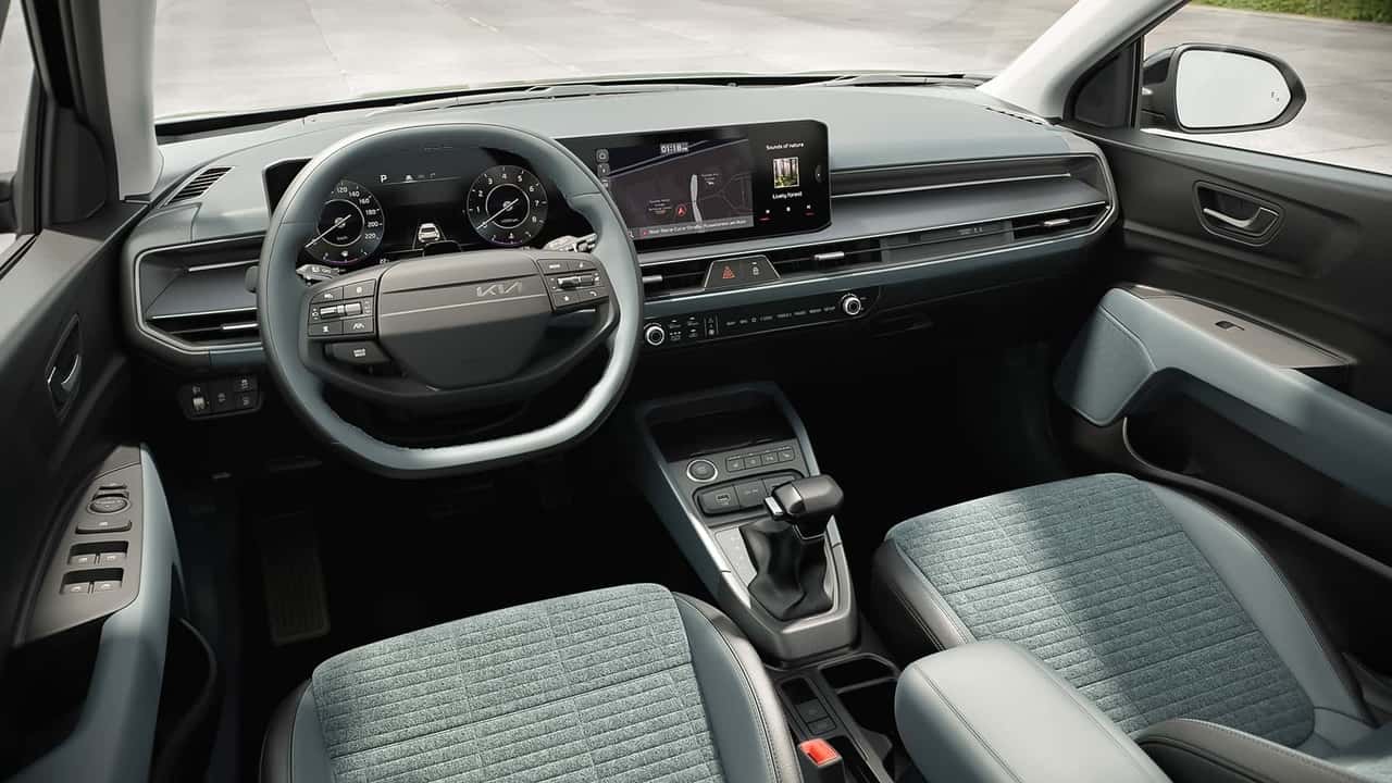 Kia Stonic, come cambiano gli interni del crossover coreano