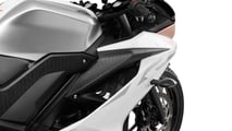 Nova Yamaha R15 2026 é lançada no Brasil