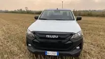 Isuzu D-Max Single Cab 4x4: prova in campo agricolo