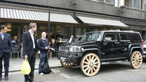 Hummer H3 Gets Wagon Wheels