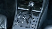 Mercedes E 50 AMG (1996-1997) testata