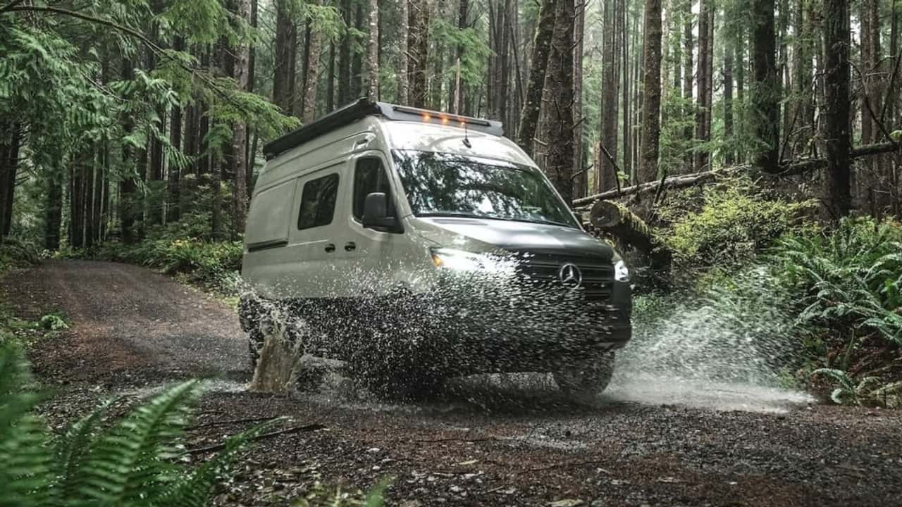 Tiffin GH1 camper Mercedes-Benz Sprinter