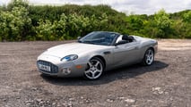 Quatre des Aston Martin les plus rares sont en vente sur Collecting Cars
