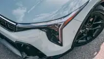 Kia K4 sedã 2027