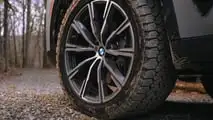 BMW X5 2025 con pacchetto Off-Road