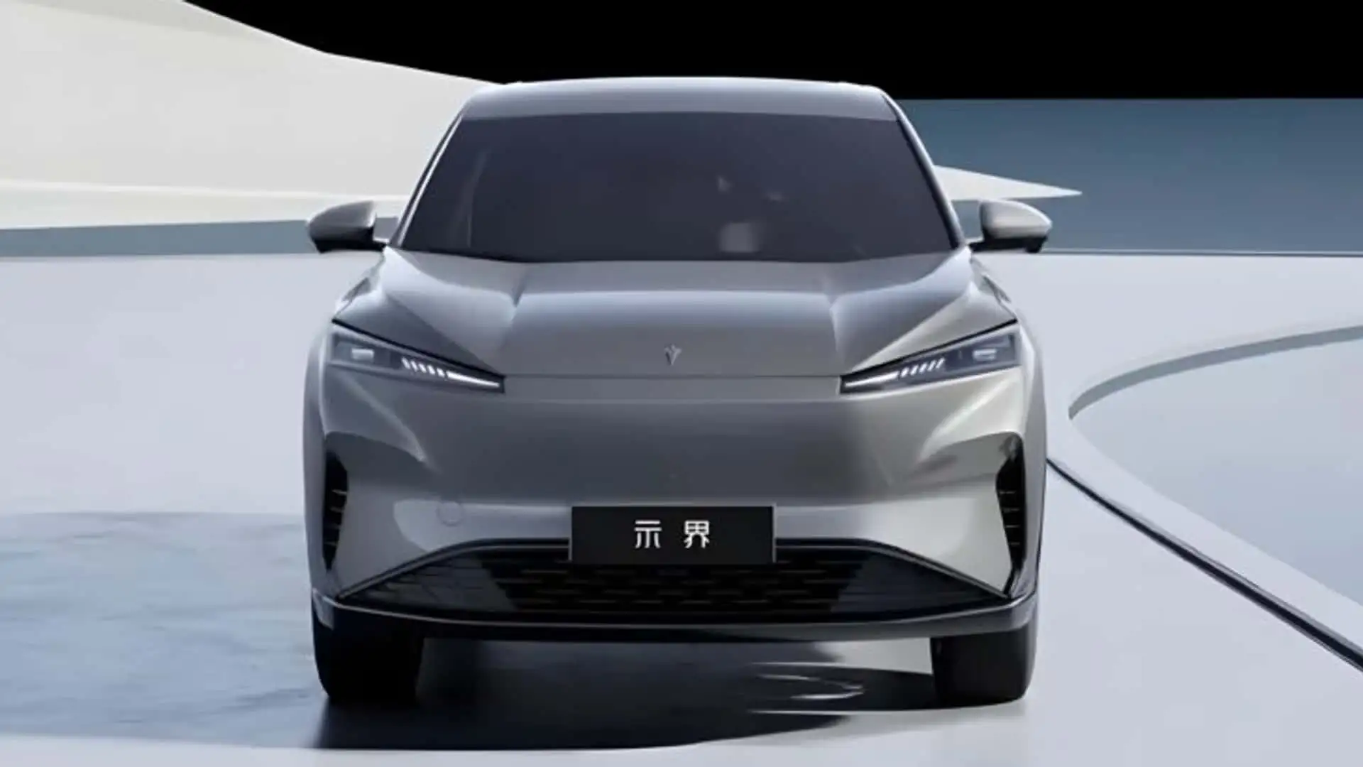 Questo SUV elettrico cinese è anche a marchio Peugeot-Citroen