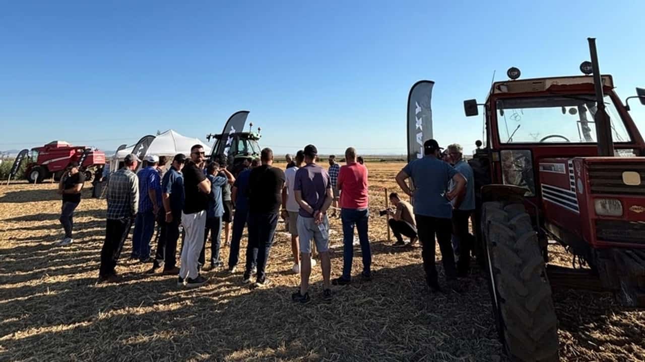 Galaxy fa centro al Field Day in Grecia: pneumatici messi alla prova, sul serio